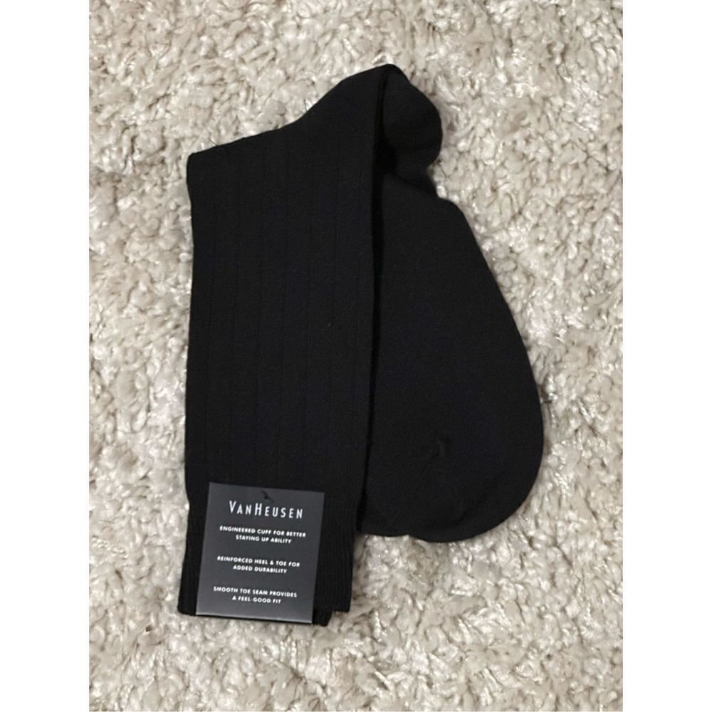 New with tags Van Heusen Mens Black Dress‎ Socks Size 6-12.5 black